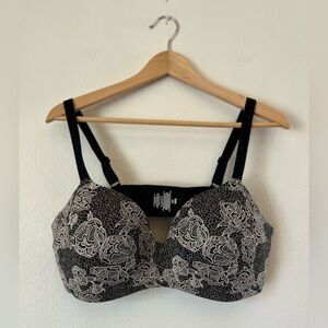 Knix Wing Woman Contour Bra in Lace Peony